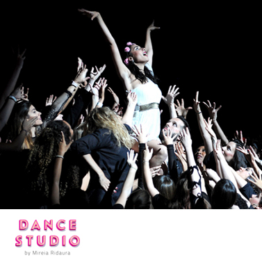DANCE STUDIO by Mireia Ridaura